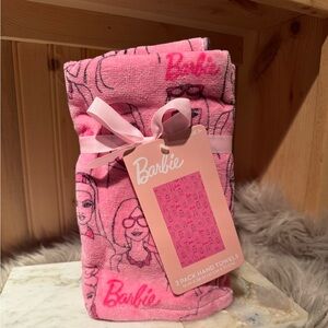 Barbie handtowels two count